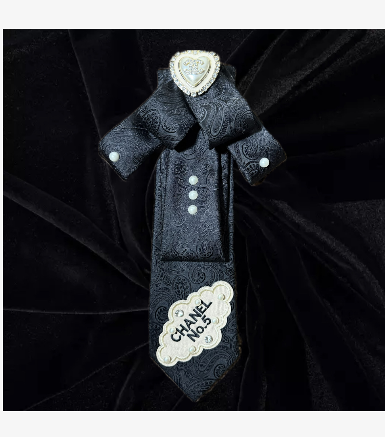 Parisian Chic Statement Tie